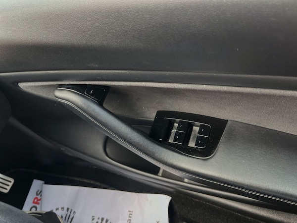 Used Tesla Model 3 2019 for sale - 76223252: Photo 12