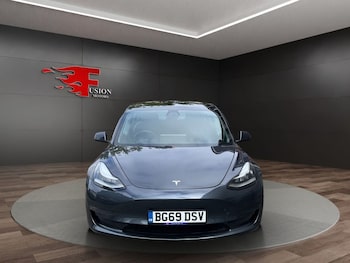 Used Tesla Model 3 2019 for sale - 76223252: Photo 2