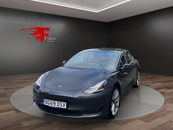 Used Tesla Model 3 2019 for sale - 76223252: Photo 3