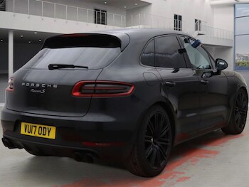 Used Porsche Macan 2017 for sale - 75973533: Photo