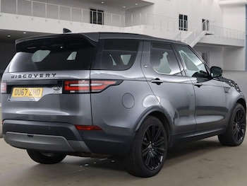 Used Land Rover Discovery 2017 for sale - 76406952: Photo