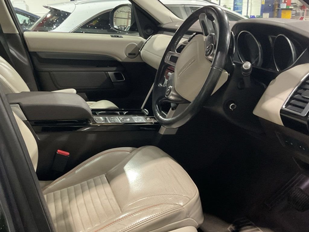 Used Land Rover Discovery 2017 for sale - 76406952: Photo 9