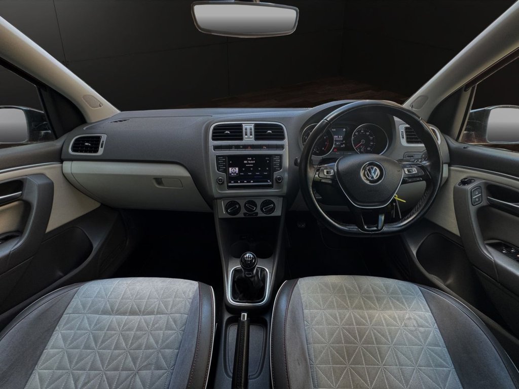 Used Volkswagen Polo 2017 for sale - 76345165: Photo 13