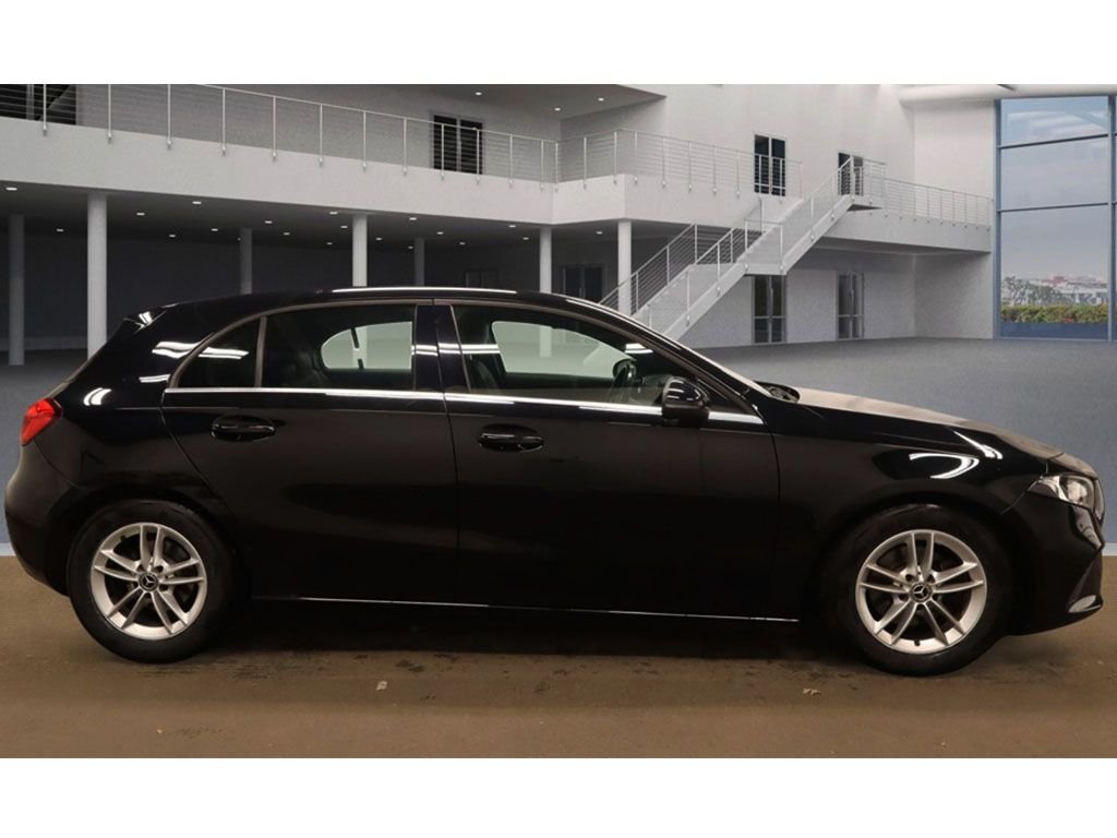 Used Mercedes-Benz A-Class 2019 for sale - 76459351: Photo 5