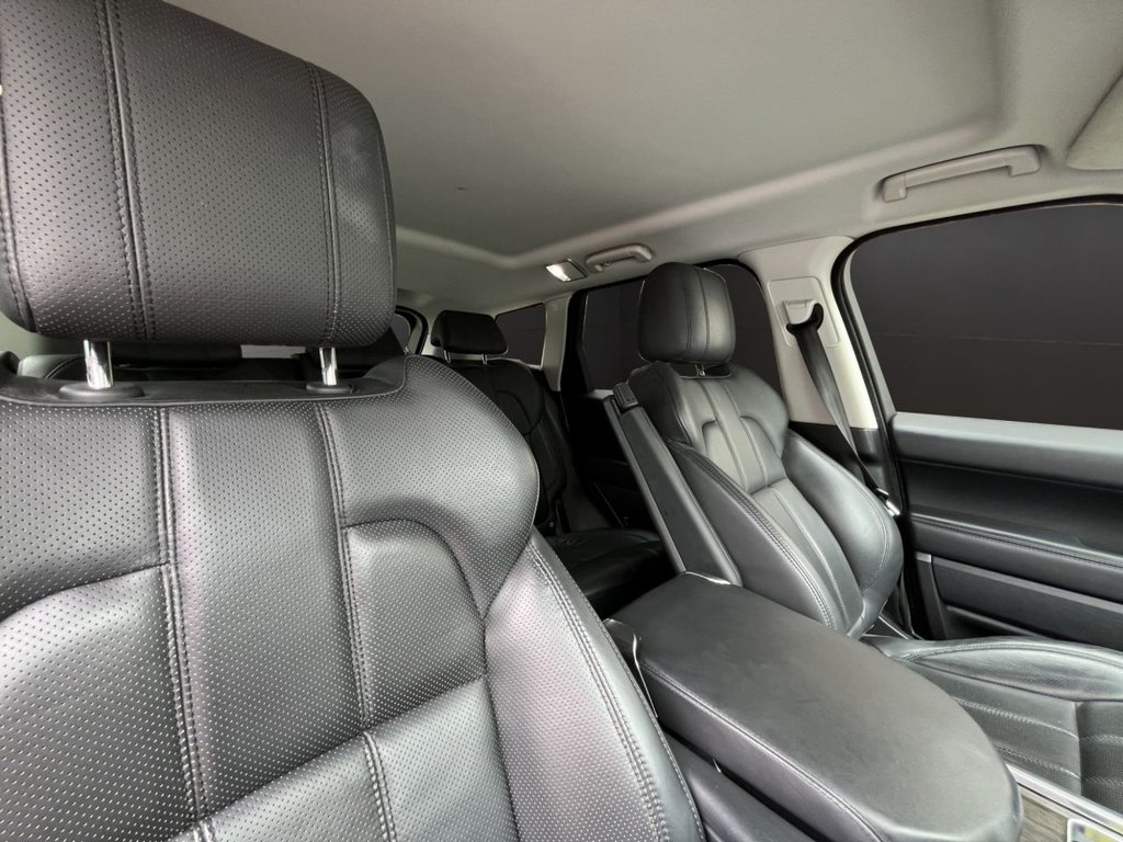 Used Land Rover Range Rover Sport 2017 for sale - 76361578: Photo 18