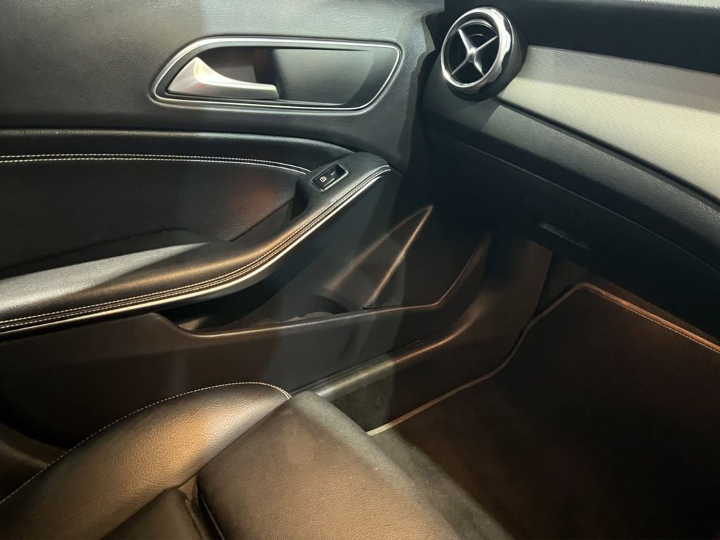 Used Mercedes-Benz GLA 2018 for sale - 78102678: Photo 9