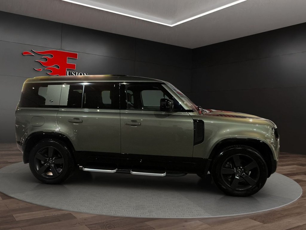 Used Land Rover Defender 2021 for sale - 76900963: Photo 7