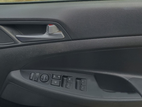 Used Hyundai TUCSON 2016 for sale - 75654229: Photo 11