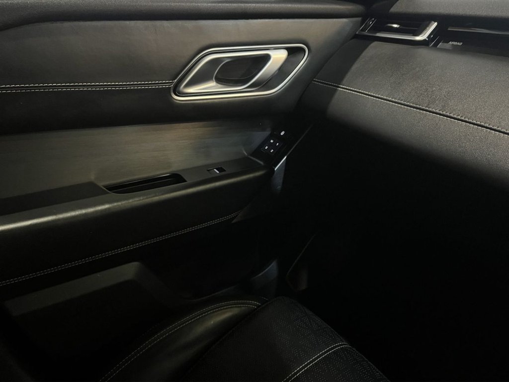 Used Land Rover Range Rover Velar 2018 for sale - 78102639: Photo 11