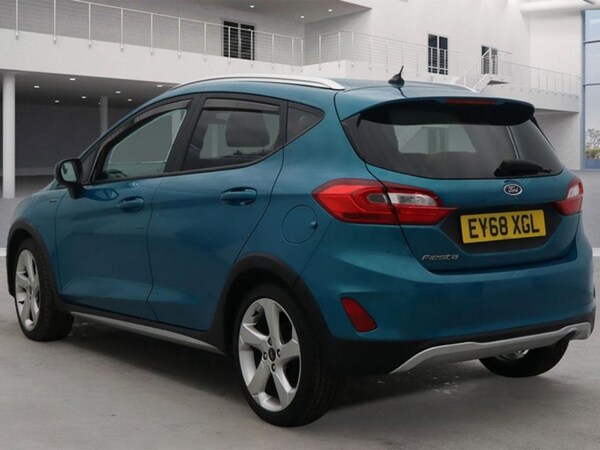Used Ford Fiesta 2018 for sale - 76119231: Photo 3