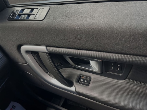 Used Land Rover Discovery Sport 2017 for sale - 75726993: Photo 11