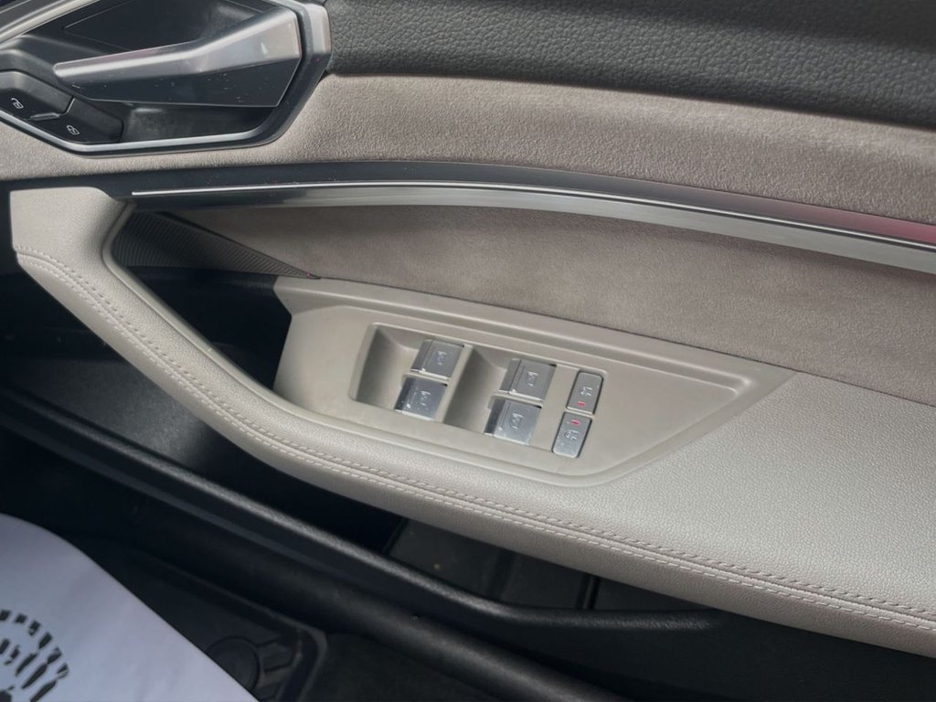 Used Audi e-tron 2019 for sale - 76080391: Photo 12