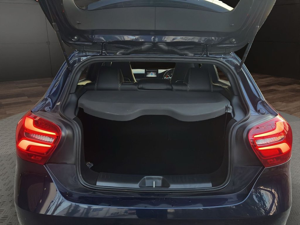 Used Mercedes-Benz A-Class 2018 for sale - 76725039: Photo 10