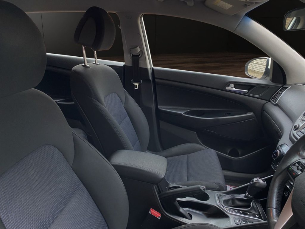 Used Hyundai TUCSON 2016 for sale - 76820559: Photo 9