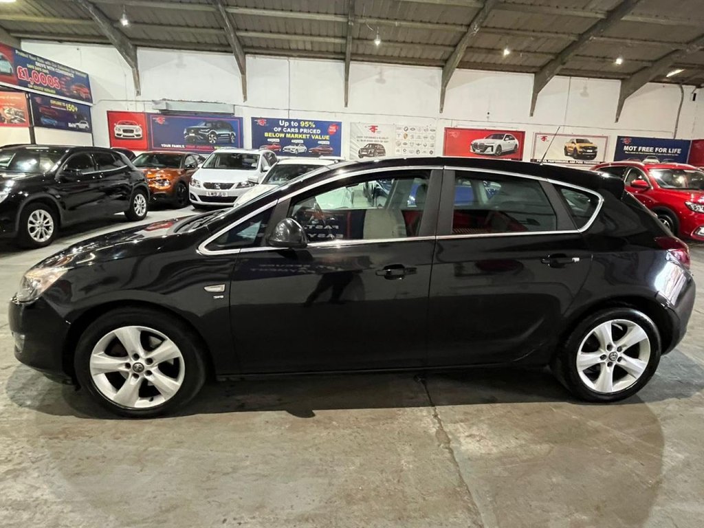 Used Vauxhall Astra 2010 for sale - 78186874: Photo 4