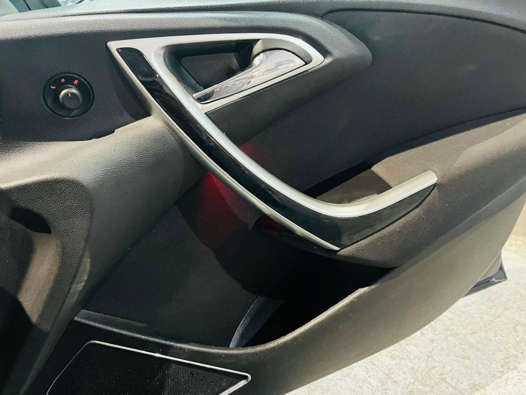 Used Vauxhall Astra 2010 for sale - 78186874: Photo 7