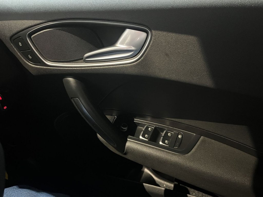 Used Audi A1 2015 for sale - 77927300: Photo 8