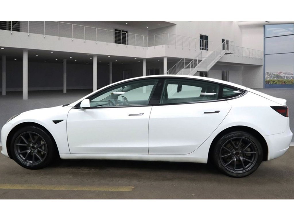 Used Tesla Model 3 2021 for sale - 77408371: Photo 4
