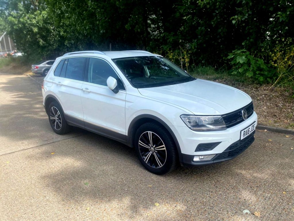 Used Volkswagen Tiguan 2016 for sale - 76642436: Photo 1