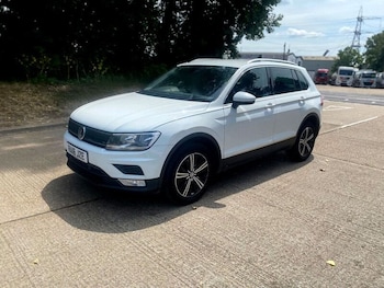 Used Volkswagen Tiguan 2016 for sale - 76642436: Photo