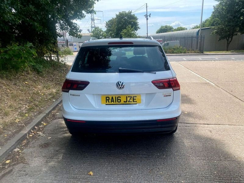 Used Volkswagen Tiguan 2016 for sale - 76642436: Photo 5