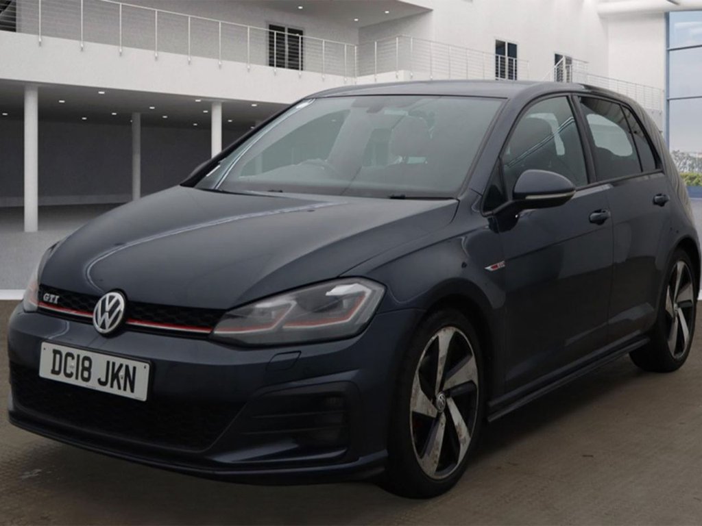 Used Volkswagen Golf 2018 for sale - 77369391: Photo 2