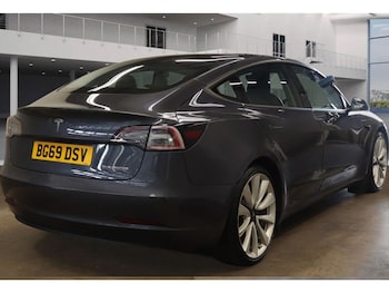 Used Tesla Model 3 2019 for sale - 75340966: Photo