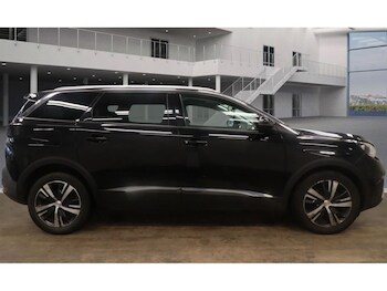 Used Peugeot 5008 2018 for sale - 77855593: Photo