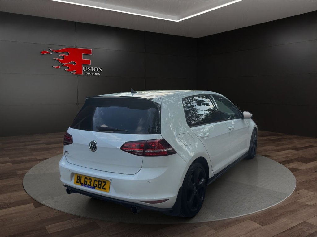 Used Volkswagen Golf 2013 for sale - 76430227: Photo 5