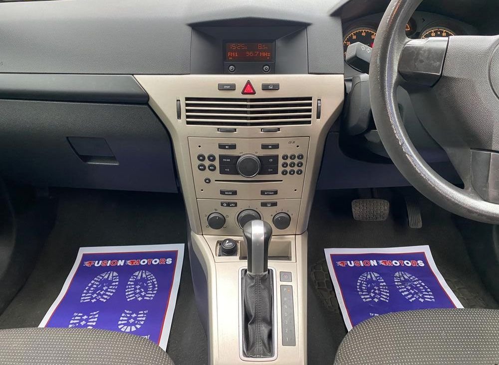 Used Vauxhall Astra 2008 for sale - 76569946: Photo 12