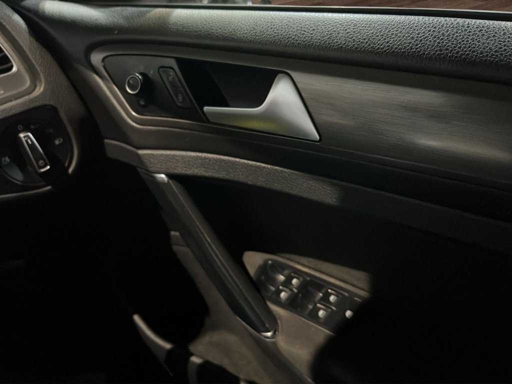 Used Volkswagen Golf 2013 for sale - 76642094: Photo 11