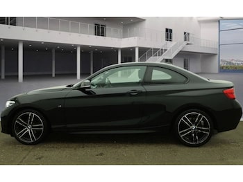 Used BMW 2 Series 2018 for sale - 77483445: Photo