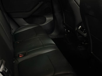 Used Tesla Model Y 2022 for sale - 78227994: Photo