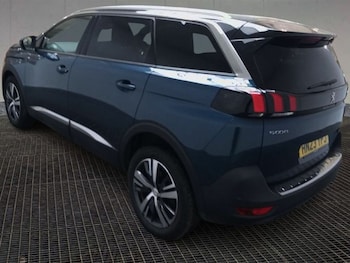 Used Peugeot 5008 2023 for sale - 78637782: Photo