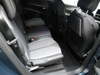 Used Peugeot 5008 2023 for sale - 78637782: Photo