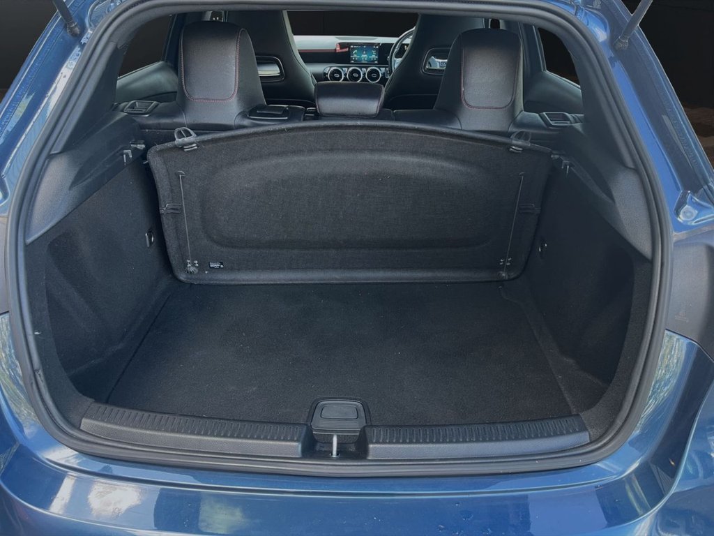 Used Mercedes-Benz A-Class 2019 for sale - 76092681: Photo 10