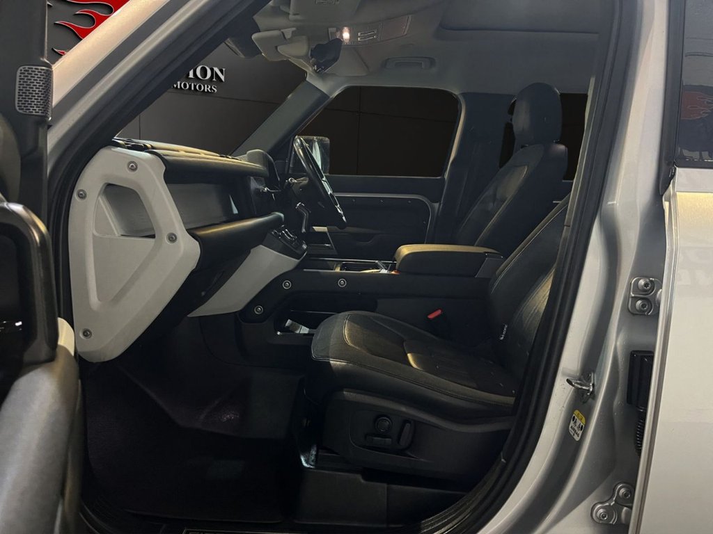 Used Land Rover Defender 2020 for sale - 78102581: Photo 13