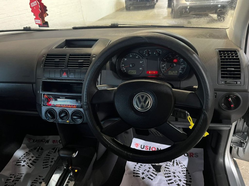 Used Volkswagen Polo 2003 for sale - 77096751: Photo 5