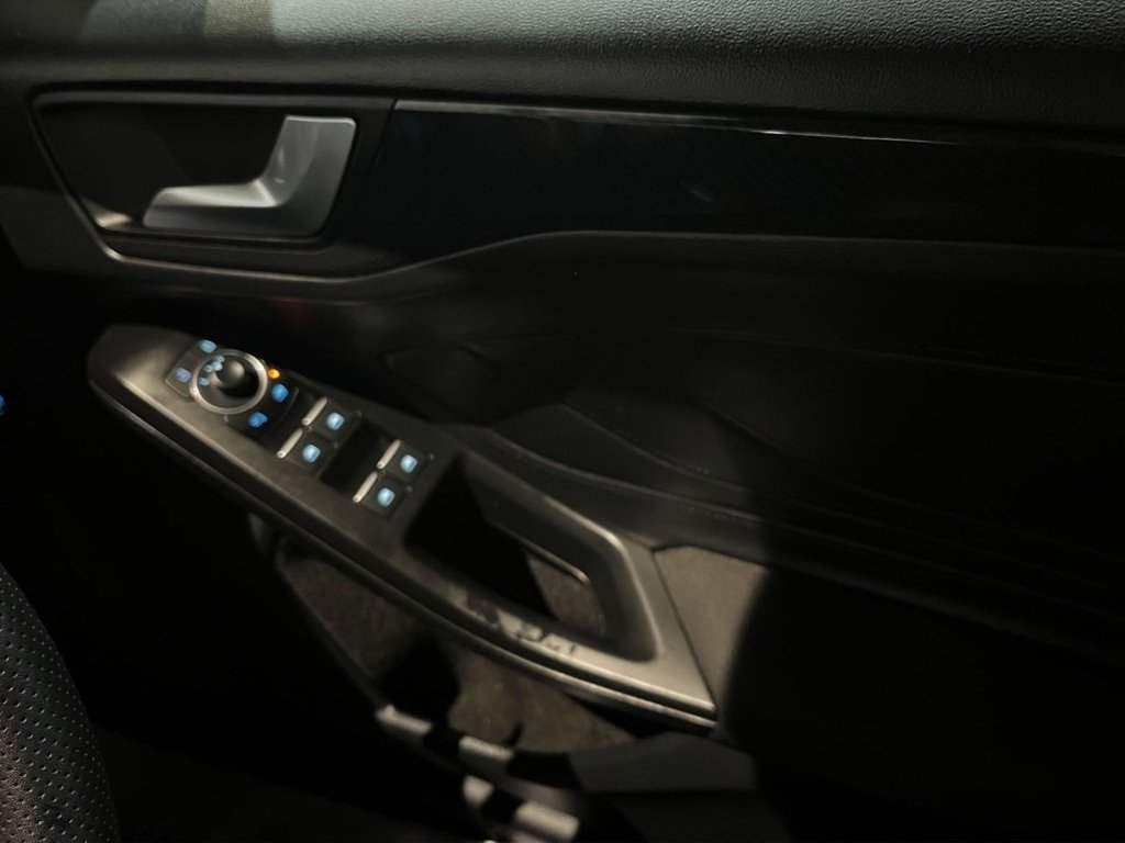 Used Ford Focus 2023 for sale - 77609236: Photo 10