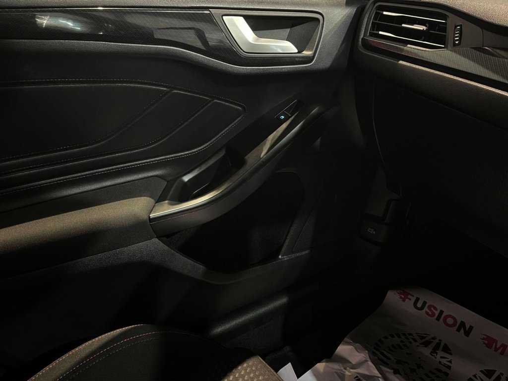 Used Ford Focus 2023 for sale - 77609236: Photo 11