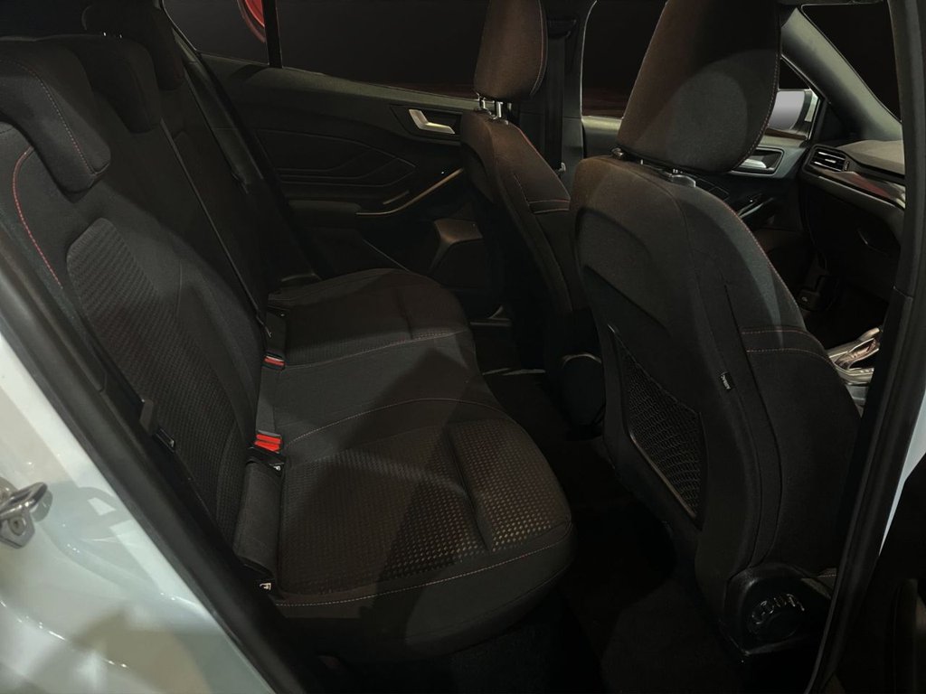 Used Ford Focus 2023 for sale - 77609236: Photo 12