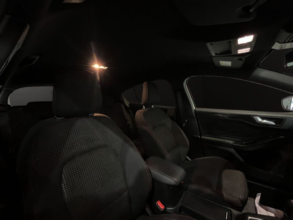 Used Ford Focus 2023 for sale - 77609236: Photo 16