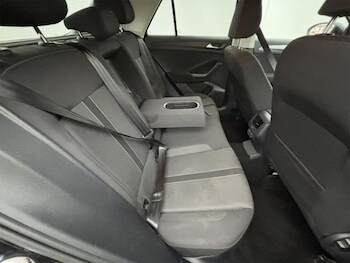 Used Volkswagen T-Roc 2023 for sale - 78844196: Photo