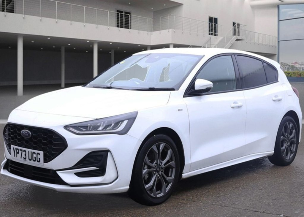 Used Ford Focus 2023 for sale - 76910315: Photo 2