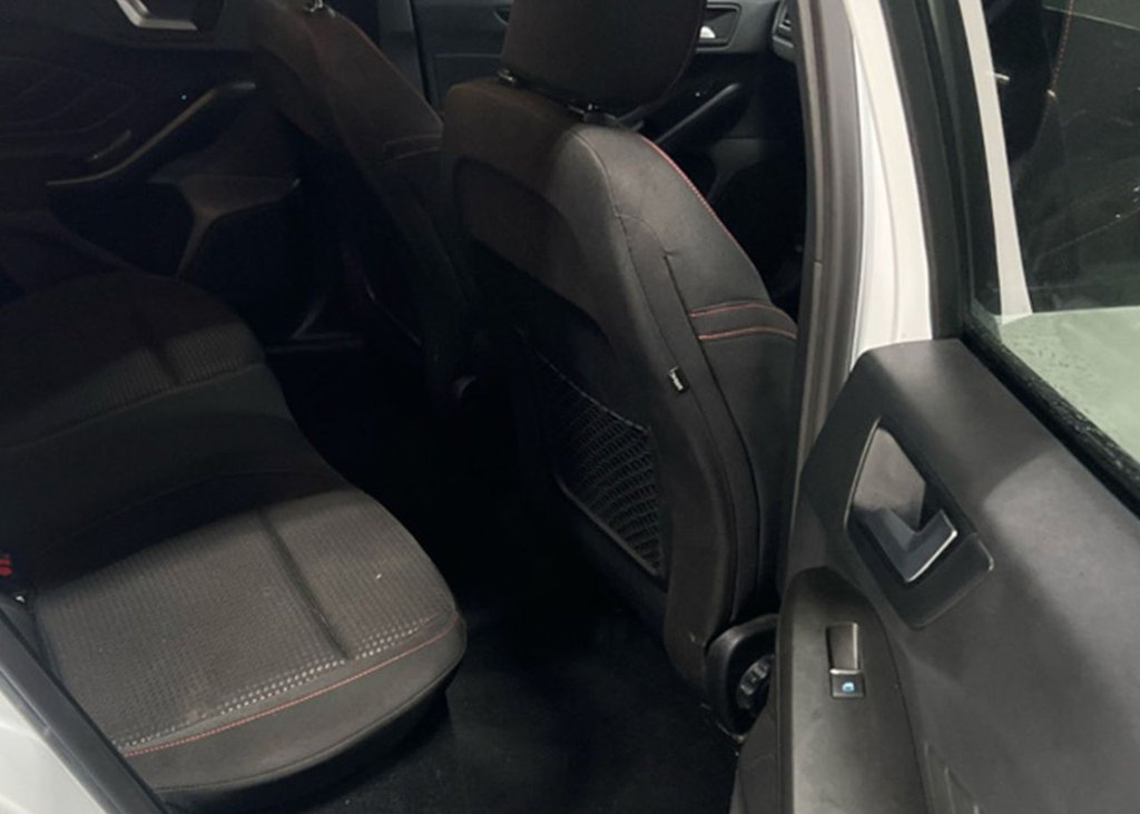 Used Ford Focus 2023 for sale - 76910315: Photo 6