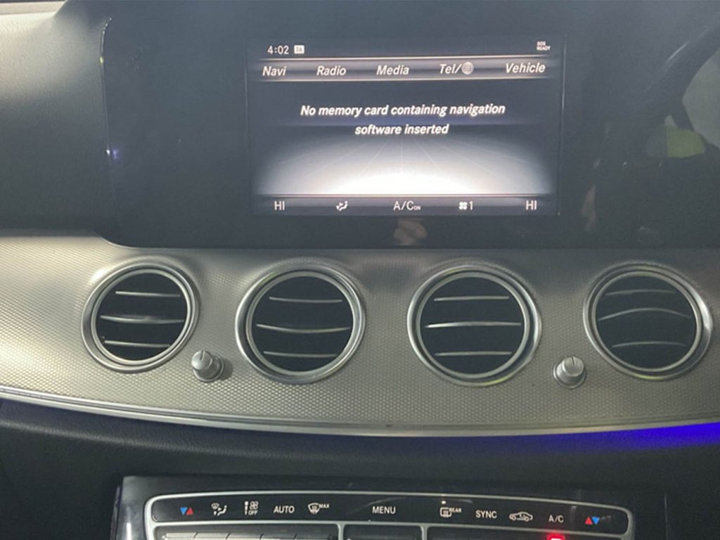 Used Mercedes-Benz E Class 2016 for sale - 76617549: Photo 10