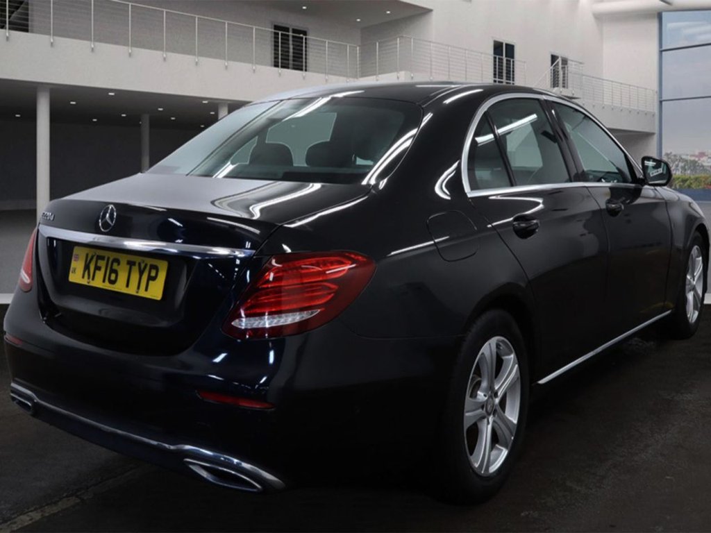 Used Mercedes-Benz E Class 2016 for sale - 76617549: Photo 4