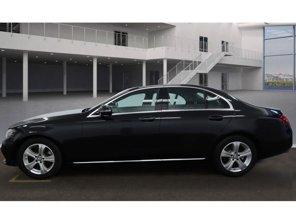 Used Mercedes-Benz E Class 2016 for sale - 76617549: Photo 6