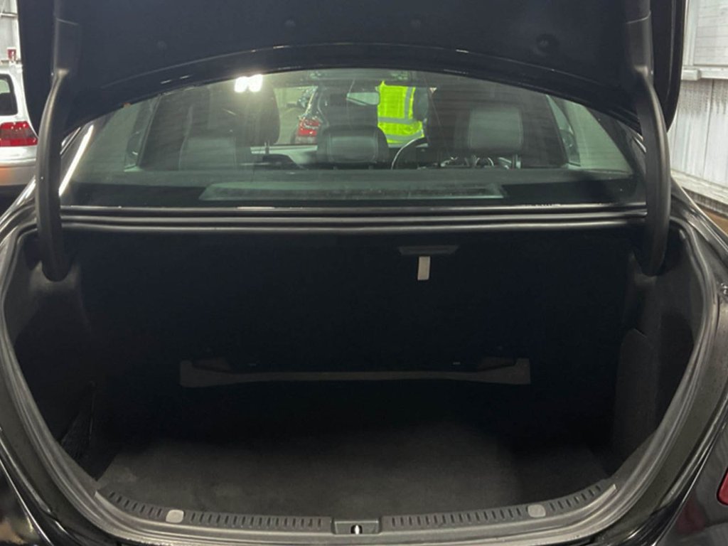 Used Mercedes-Benz E Class 2016 for sale - 76617549: Photo 7