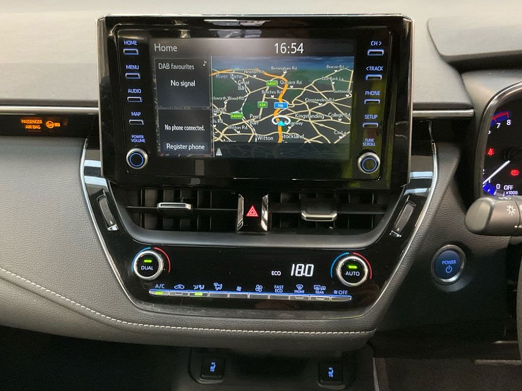 Used Toyota Corolla 2020 for sale - 76406817: Photo 8